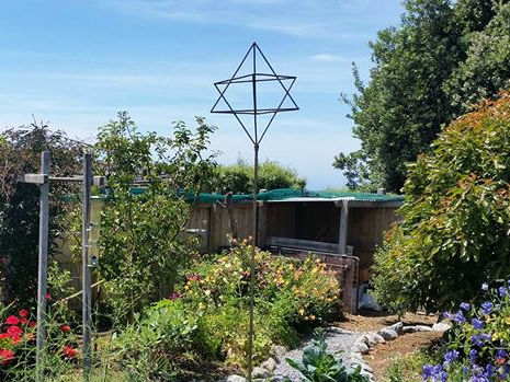 Star tetrahedron rising in Kaikoura